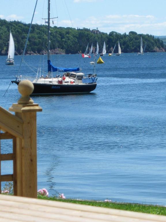 Dunlop Inn Baddeck Inlet Exterior foto
